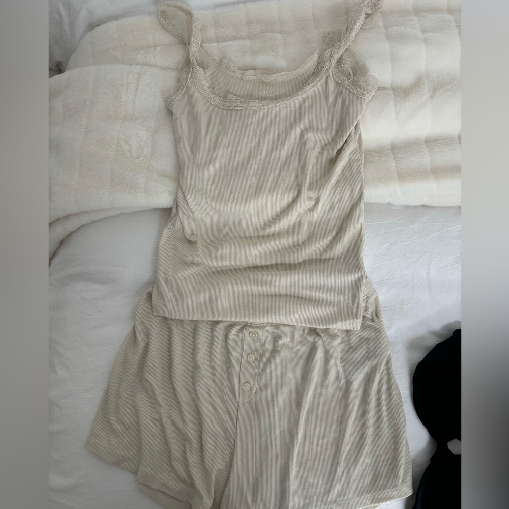 GAP Beige Lace-Trimmed Chemise and Shorts Set